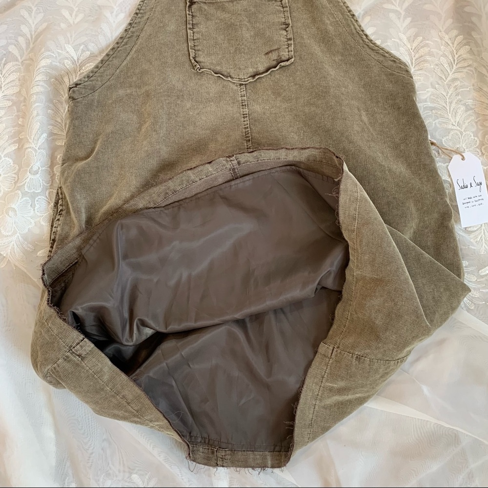 NWT Sadie & Sage Distressed Corduroy Overall Dress - Picture 6 of 10